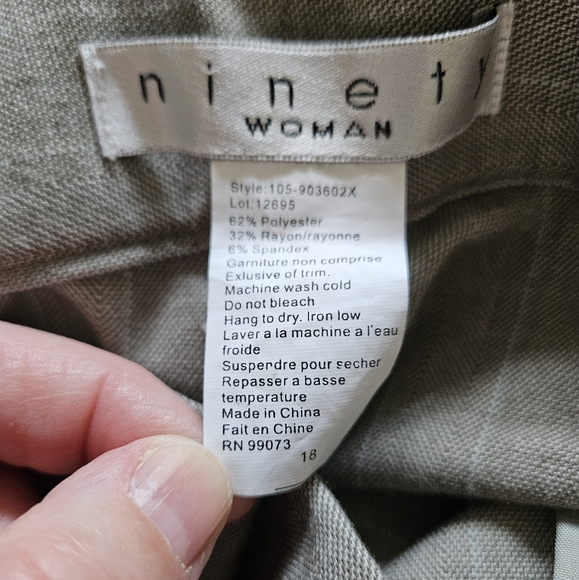 Plus Size Pants SZ 18 - Picture 6 of 6